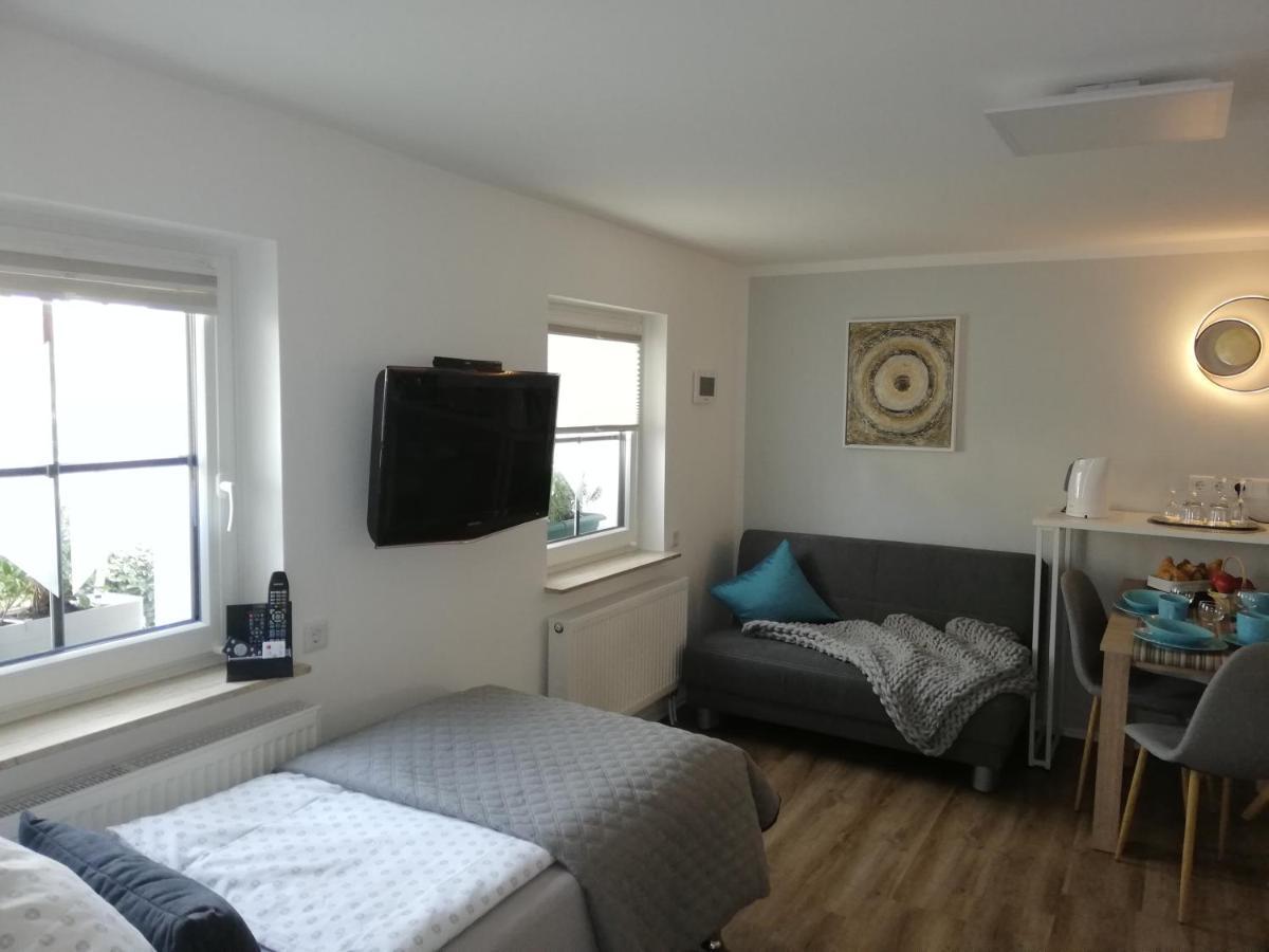 Ferienwohnung Hirmer Цирндорф Екстериор снимка