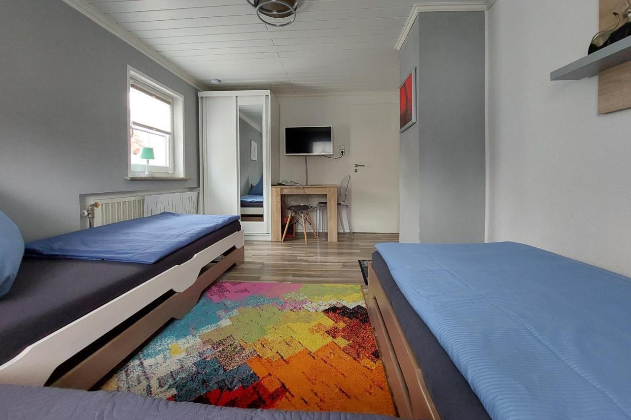Ferienwohnung Hirmer Цирндорф Екстериор снимка