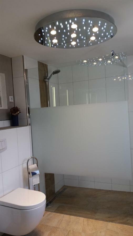 Ferienwohnung Hirmer Цирндорф Екстериор снимка